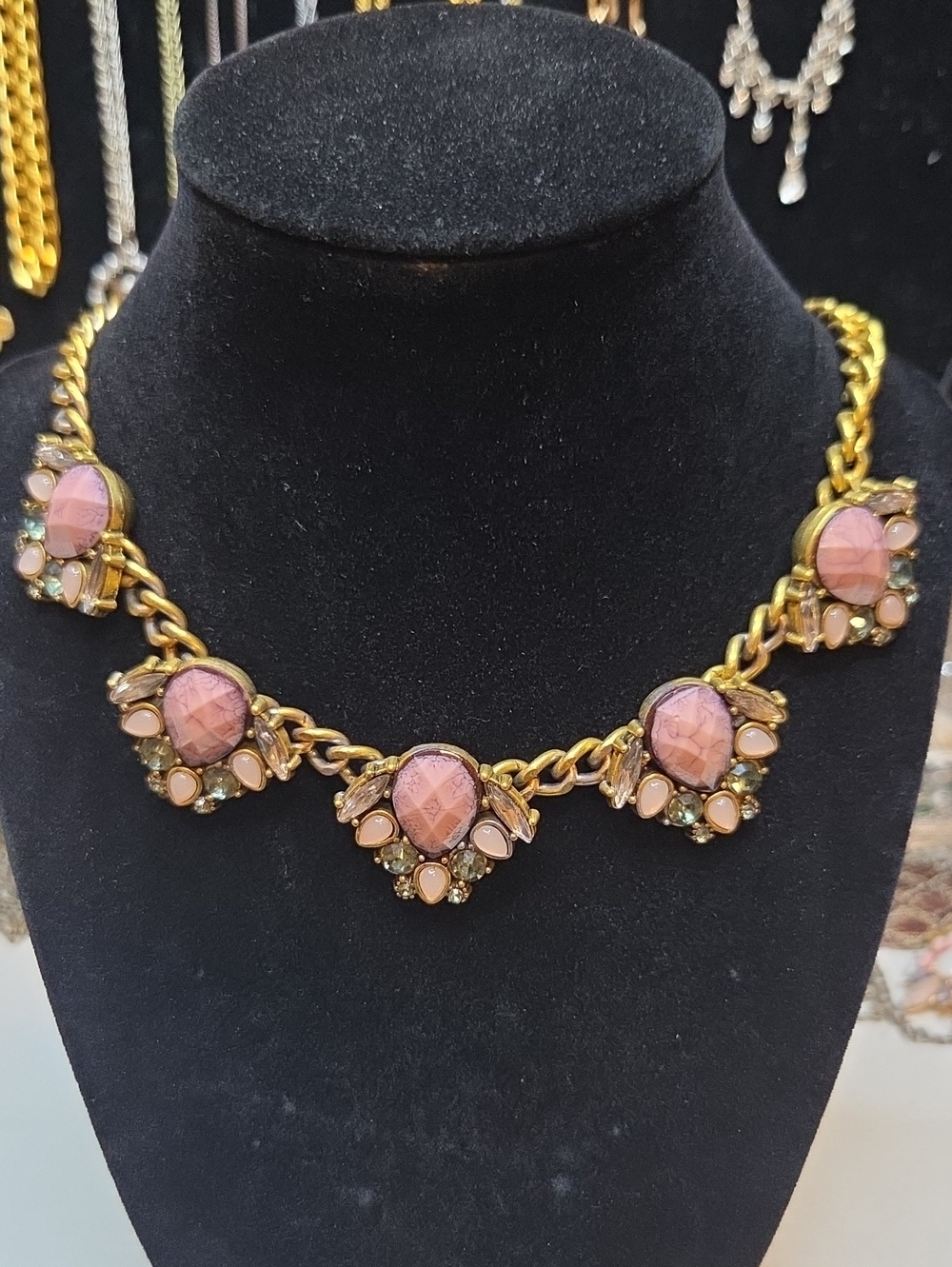 Gold-Tone Pink Cluster Necklace - Elegant Statement Piece